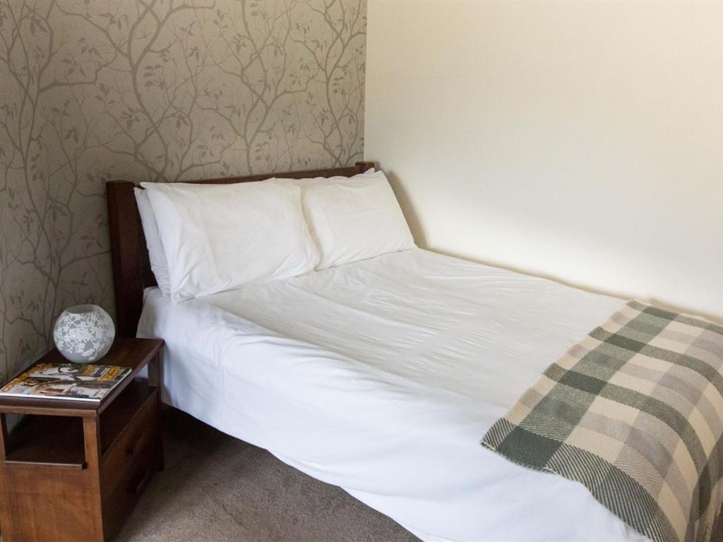 The Beach, Days Bar And B&B Inishbofin Extérieur photo